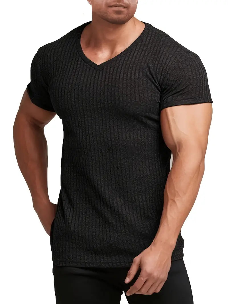 Lässiges Herren Shirt mit V-Ausschnitt im Body Fit